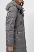 Оптом Пальто утепленное женское зимние темно-серого цвета 11201TC в Екатеринбурге, фото 8
