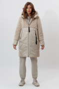 Оптом Пальто утепленное женское зимние бежевого цвета 11209B в Екатеринбурге