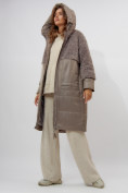 Оптом Пальто утепленное женское зимние коричневого цвета 11210K в Екатеринбурге, фото 10
