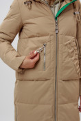 Оптом Пальто утепленное женское зимние бежевого цвета 112253B в Екатеринбурге, фото 12