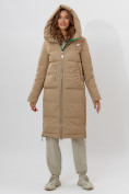 Оптом Пальто утепленное женское зимние бежевого цвета 112253B в Екатеринбурге