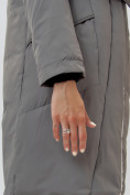 Оптом Пальто утепленное женское зимние темно-серого цвета 112288TC в Екатеринбурге, фото 13