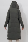 Оптом Пальто утепленное женское зимние темно-зеленого цвета 113135TZ в Екатеринбурге, фото 11