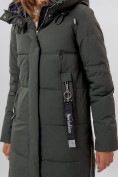 Оптом Пальто утепленное женское зимние темно-зеленого цвета 113135TZ в Екатеринбурге, фото 10