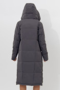 Оптом Пальто утепленное женское зимние темно-серого цвета 113151TC в Екатеринбурге, фото 15