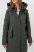 Оптом Пальто утепленное женское зимние темно-зеленого цвета 113151TZ в Екатеринбурге, фото 6