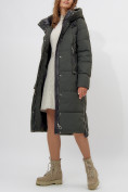 Оптом Пальто утепленное женское зимние темно-зеленого цвета 113151TZ в Екатеринбурге, фото 15