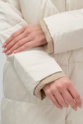 Оптом Куртка женская зимняя с капюшоном большого размера бежевого цвета 1170B, фото 10