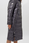 Оптом Пальто утепленное женское зимние темно-серого цвета 11816TC в Екатеринбурге, фото 14