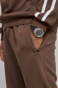 Оптом Спортивный костюм мужской трикотажный демисезонный коричневого цвета 120007K в Сочи, фото 9