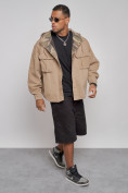 Оптом Джинсовая куртка мужская с капюшоном бежевого цвета 126040B в Оренбурге, фото 10