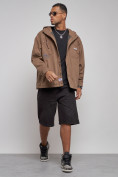 Оптом Джинсовая куртка мужская с капюшоном коричневого цвета 12768K, фото 11