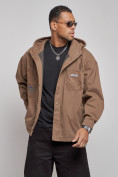 Оптом Джинсовая куртка мужская с капюшоном коричневого цвета 12768K в Алма-Ате, фото 7