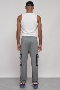 Оптом Широкие спортивные брюки трикотажные мужские серого цвета 12908Sr в Омске, фото 8