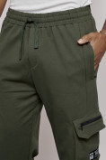 Оптом Широкие спортивные брюки трикотажные мужские цвета хаки 12910Kh в Сочи, фото 14