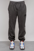 Оптом Спортивные мужские джоггеры из бархатного трикотажа серого цвета 12925Sr в Перми, фото 5