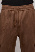 Оптом Спортивные мужские штаны из бархатного трикотажа коричневого цвета 12929K, фото 9