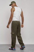 Оптом Спортивные мужские штаны из бархатного трикотажа цвета хаки 12929Kh в Новокузнецке, фото 5