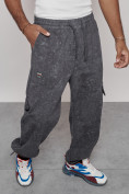Оптом Широкие спортивные брюки трикотажные мужские серого цвета 12932Sr в Омске, фото 19