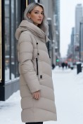 Оптом Пальто зимнее утепленное с капюшоном женское бежевого цвета 1318B, фото 2