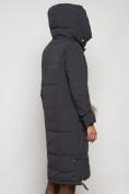 Оптом Пальто утепленное с капюшоном зимнее женское темно-серого цвета 132132TC, фото 8