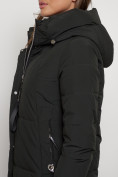 Оптом Пальто утепленное с капюшоном зимнее женское темно-зеленого цвета 132132TZ, фото 18