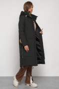 Оптом Пальто утепленное с капюшоном зимнее женское темно-зеленого цвета 132132TZ, фото 3