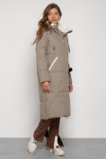 Оптом Пальто утепленное с капюшоном зимнее женское бежевого цвета 132227B в Уфе, фото 3