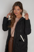 Оптом Пальто утепленное с капюшоном зимнее женское черного цвета 132227Ch в Екатеринбурге, фото 24