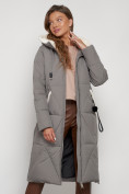 Оптом Пальто утепленное с капюшоном зимнее женское цвета хаки 132227Kh в Перми, фото 9