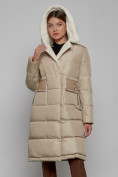 Оптом Пальто утепленное с капюшоном зимнее женское бежевого цвета 1322367B, фото 5