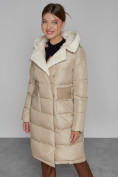 Оптом Пальто утепленное с капюшоном зимнее женское бежевого цвета 1322367B, фото 9