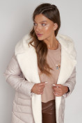 Оптом Пальто утепленное с капюшоном зимнее женское бежевого цвета 132255B в Челябинске, фото 28