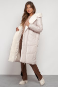 Оптом Пальто утепленное с капюшоном зимнее женское бежевого цвета 132255B в Перми, фото 12
