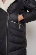 Оптом Пальто утепленное с капюшоном зимнее женское черного цвета 132255Ch в Екатеринбурге, фото 11