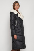 Оптом Пальто утепленное с капюшоном зимнее женское черного цвета 132255Ch в Воронеже, фото 3