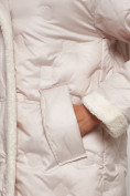 Оптом Пальто утепленное с капюшоном зимнее женское бежевого цвета 132290B в Нижнем Новгороде, фото 10