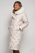 Оптом Пальто утепленное с капюшоном зимнее женское бежевого цвета 132290B в Самаре, фото 6