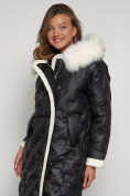 Оптом Пальто утепленное с капюшоном зимнее женское черного цвета 132290Ch в Екатеринбурге, фото 11