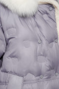 Оптом Пальто утепленное с капюшоном зимнее женское серого цвета 132290Sr в Волгоградке, фото 12