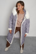 Оптом Пальто утепленное с капюшоном зимнее женское серого цвета 132290Sr в Челябинске, фото 20