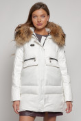 Оптом Куртка зимняя женская модная с мехом белого цвета 132298Bl в Казани, фото 11