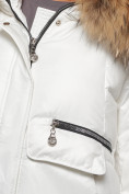 Оптом Куртка зимняя женская модная с мехом белого цвета 132298Bl в Казани, фото 17