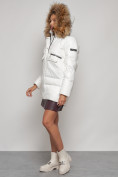 Оптом Куртка зимняя женская модная с мехом белого цвета 132298Bl в Казани, фото 8