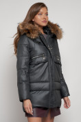 Оптом Куртка зимняя женская модная с мехом темно-серого цвета 132298TC в Казани, фото 11