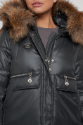Оптом Куртка зимняя женская модная с мехом темно-серого цвета 132298TC в Казани, фото 14