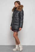 Оптом Куртка зимняя женская модная с мехом темно-серого цвета 132298TC в Казани, фото 2