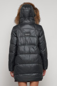 Оптом Куртка зимняя женская модная с мехом темно-серого цвета 132298TC в Казани, фото 8