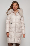 Оптом Пальто утепленное с капюшоном зимнее женское бежевого цвета 13305B в Нижнем Новгороде, фото 17