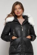 Оптом Пальто утепленное с капюшоном зимнее женское черного цвета 13305Ch, фото 24